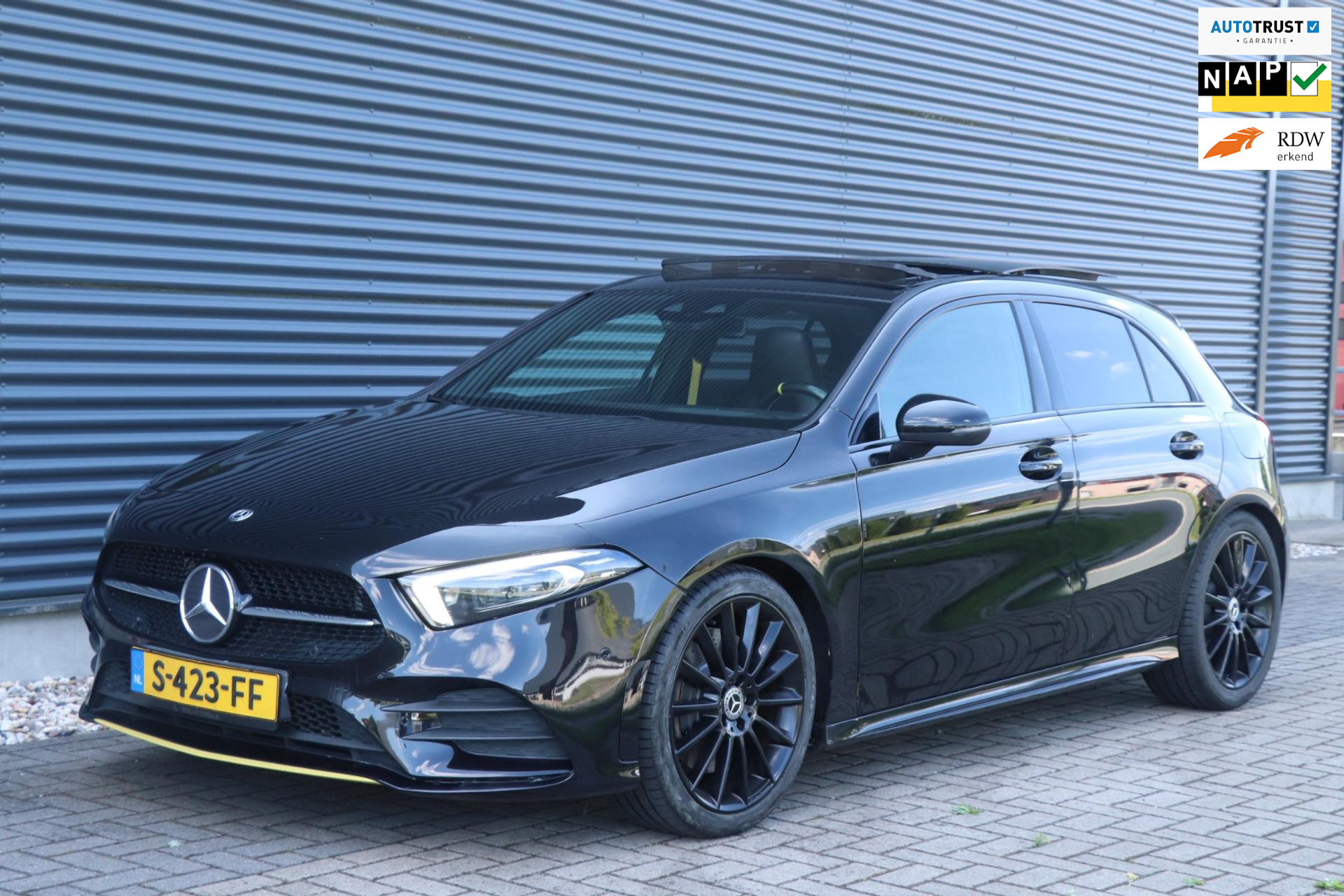 Mercedes-Benz A-Klasse 250 | PANO / HUD / EDITION 1 44750674-33.jpg | Auto Kasva