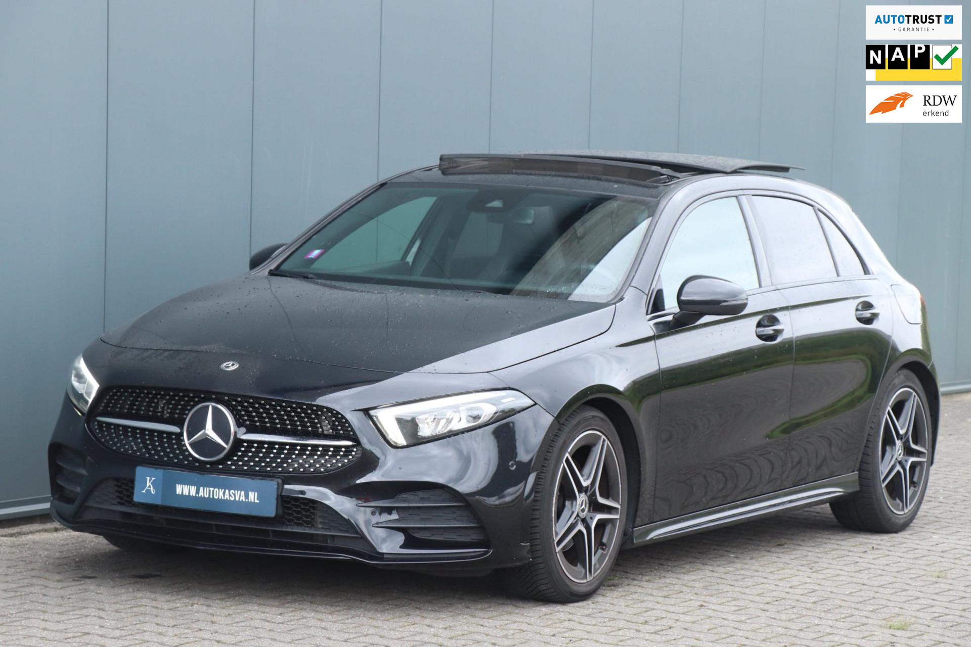 Mercedes-Benz A-Klasse A200 - Night Pakket - AMG - PANO - VOL! 44750674-33.jpg | Auto Kasva