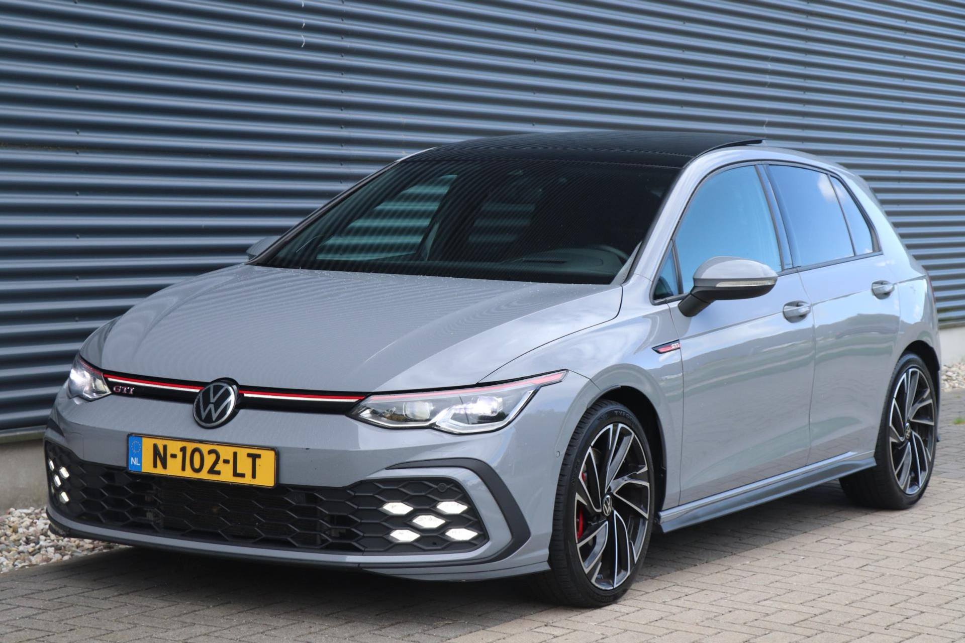 Volkswagen Golf 2.0 TSI GTI | PANO - HUD - IQ.LIGHT - HARMAN KARDON - VOL! 47629168-0.jpg | Auto Kasva