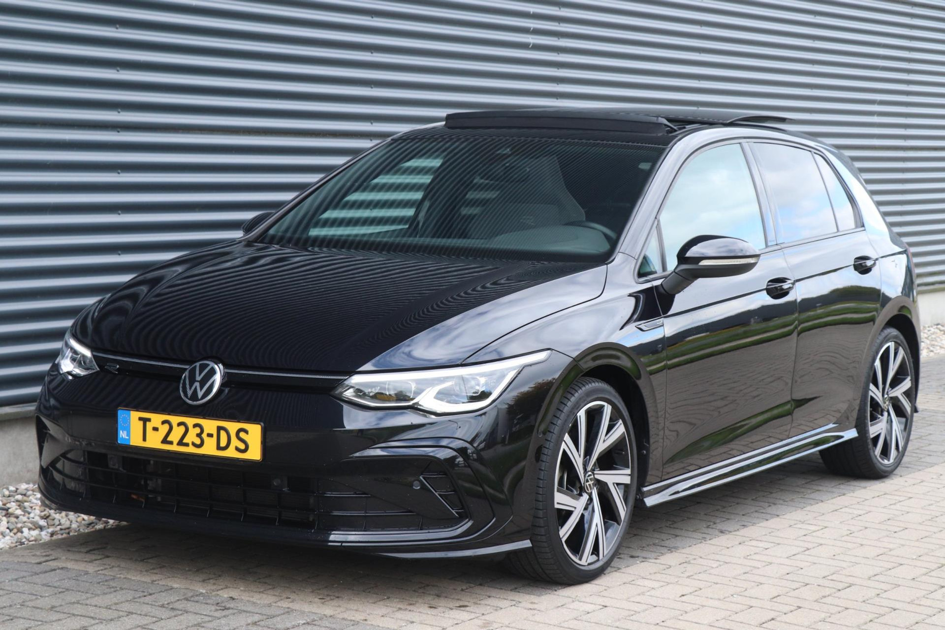 Volkswagen Golf 1.5 eTSI R-Line | 3X R-Line | PANO | IQ.Light | VOL! 48261593-26.jpg | Auto Kasva