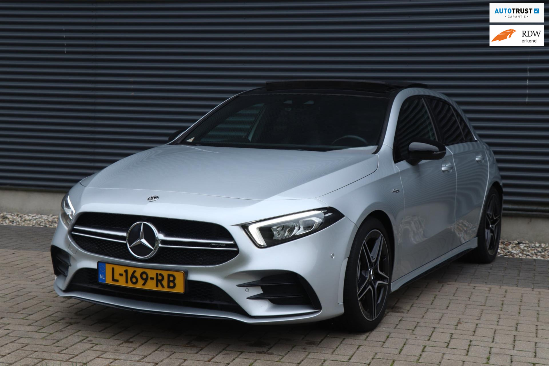 Mercedes-Benz A-Klasse AMG A35 4MATIC | PANO | CAMERA | VOL! 48259218-0.jpg | Auto Kasva