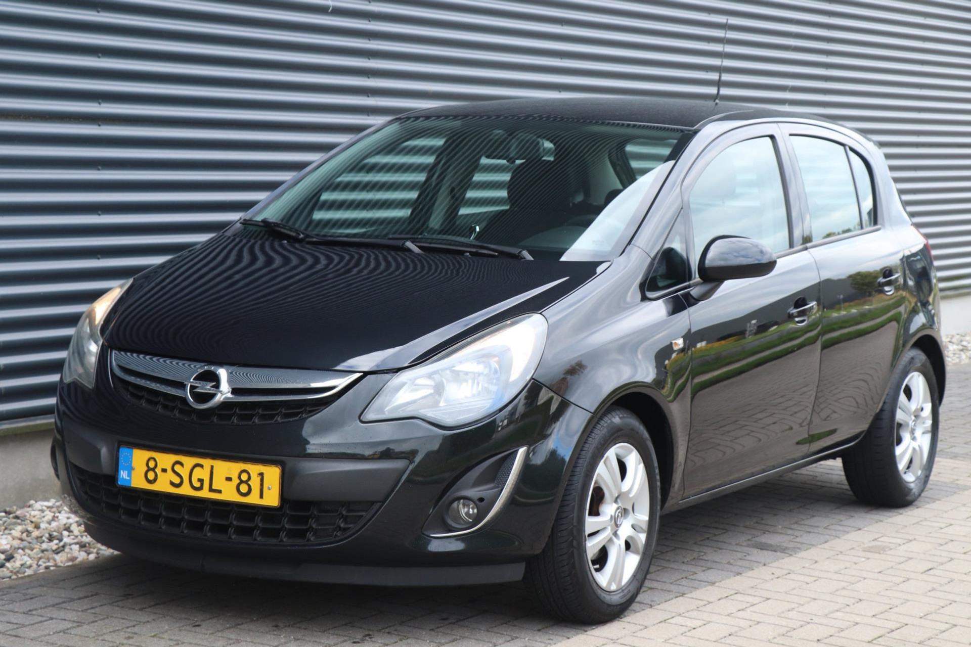 Opel Corsa 1.4-16V Berlin | 5 drs | Airco | NAP 48262901-0.jpg | Auto Kasva