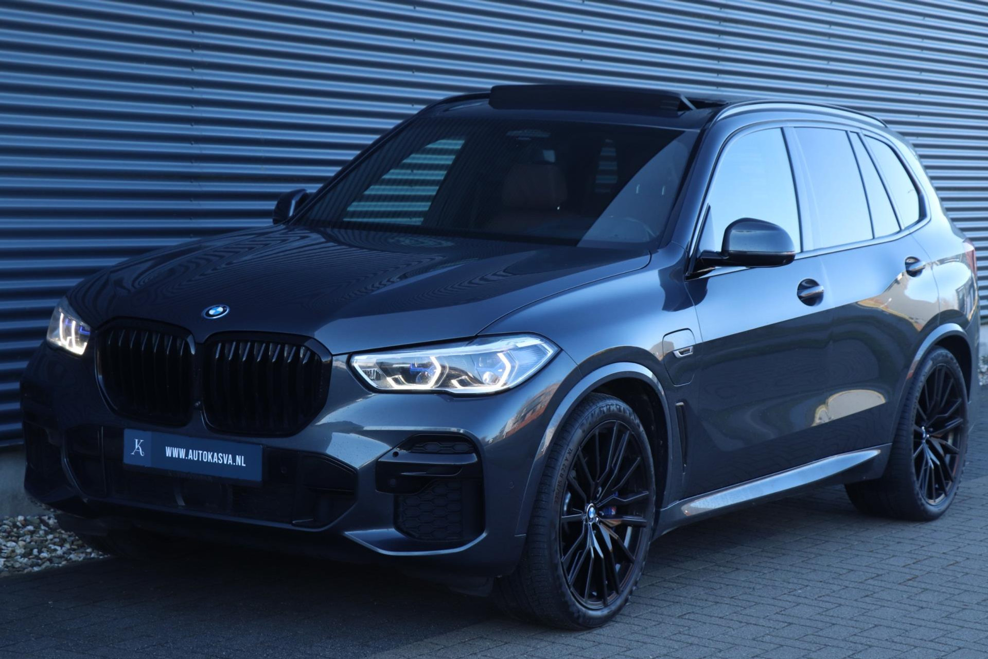 BMW X5 BMW X5 XDrive45e High Executive | M-Pakket | Pano | HUD | VOL! 51143234-0.jpg | Auto Kasva