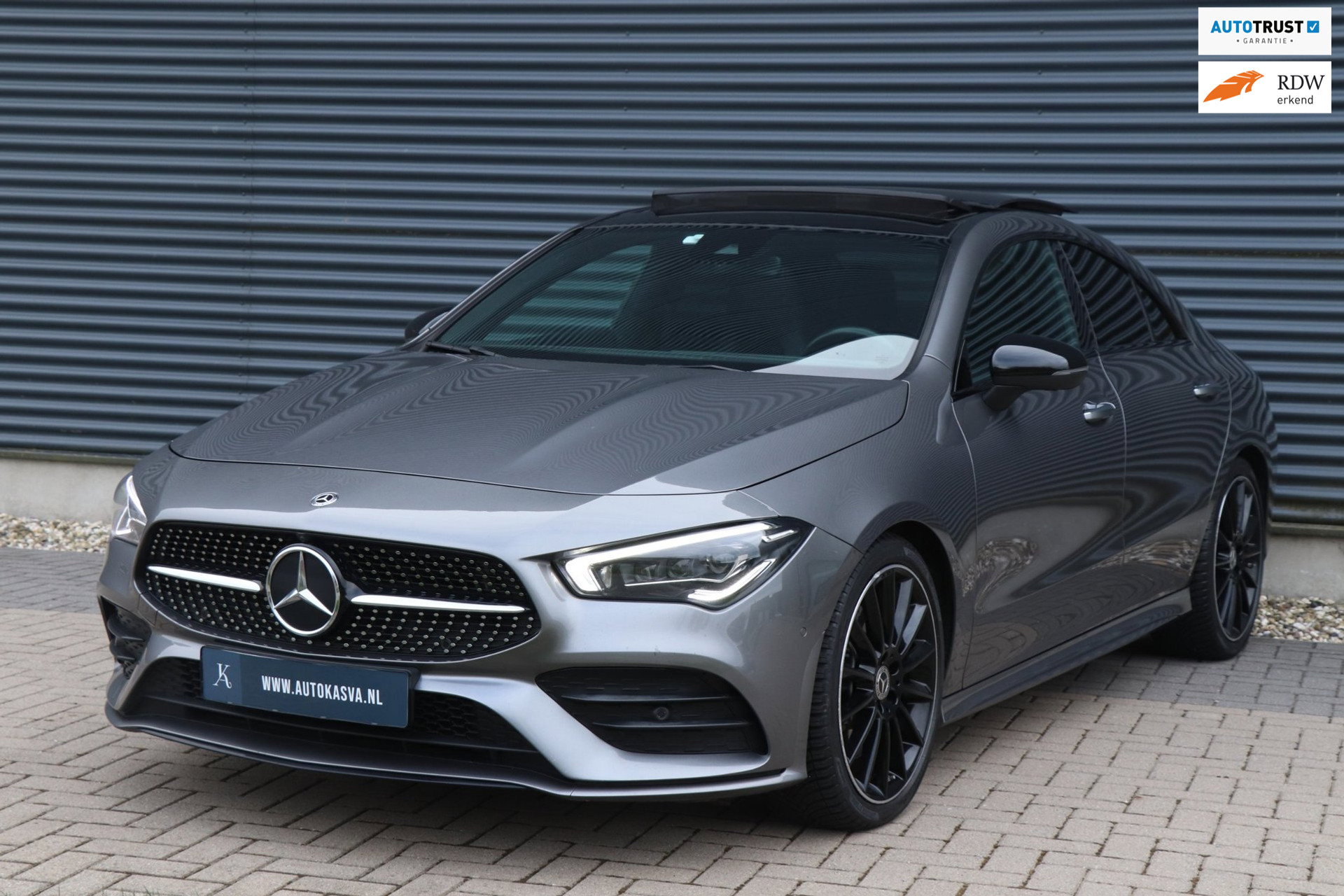 Mercedes-Benz CLA 250 AMG | PANO | SFEERVERLICHTING | MEMORY | CAMERA 52457860-0.jpg | Auto Kasva