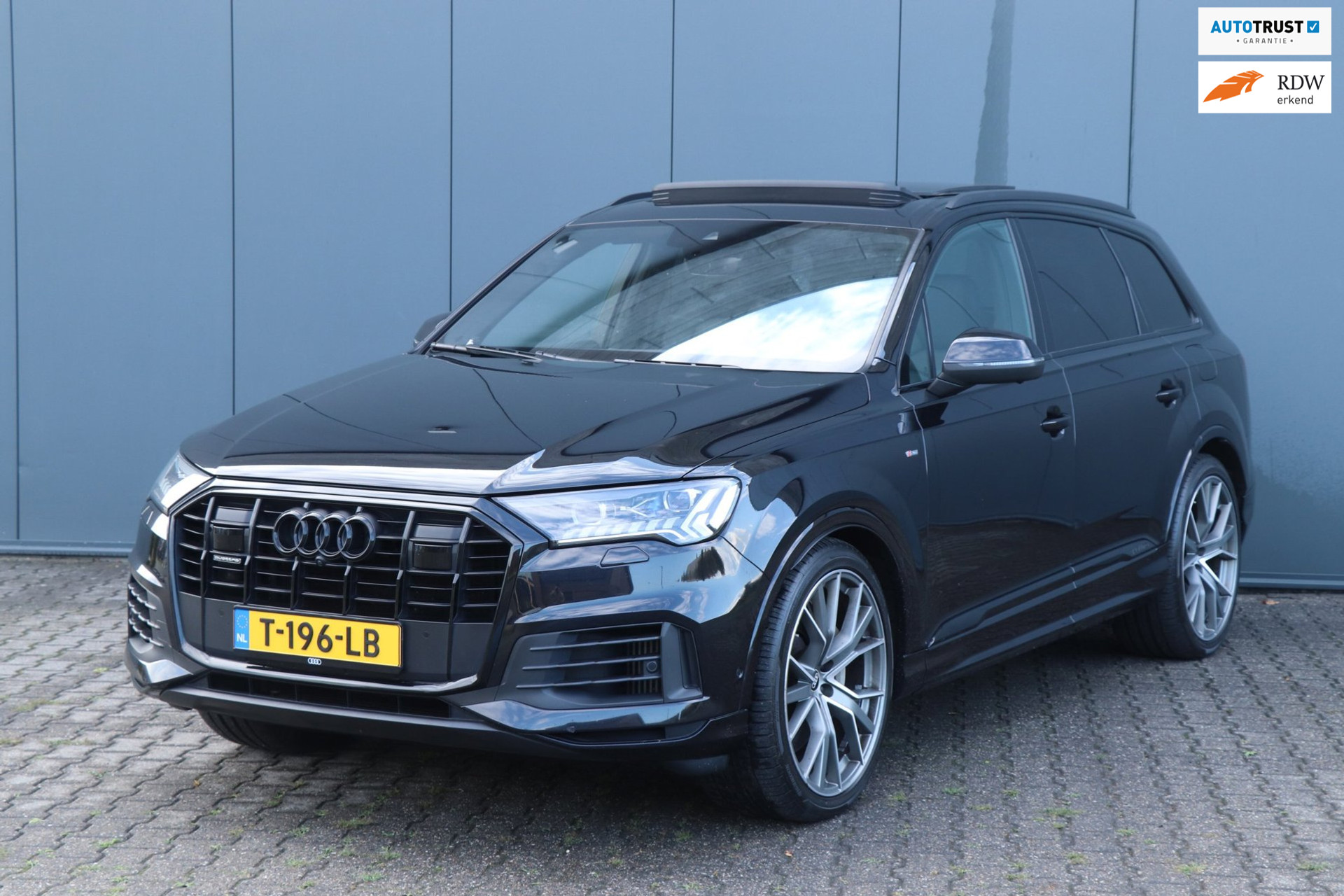 Audi Q7 55 TFSI e | S-Line | Pano | RS-Zetels | Full option! 56101047-0.jpg | Auto Kasva